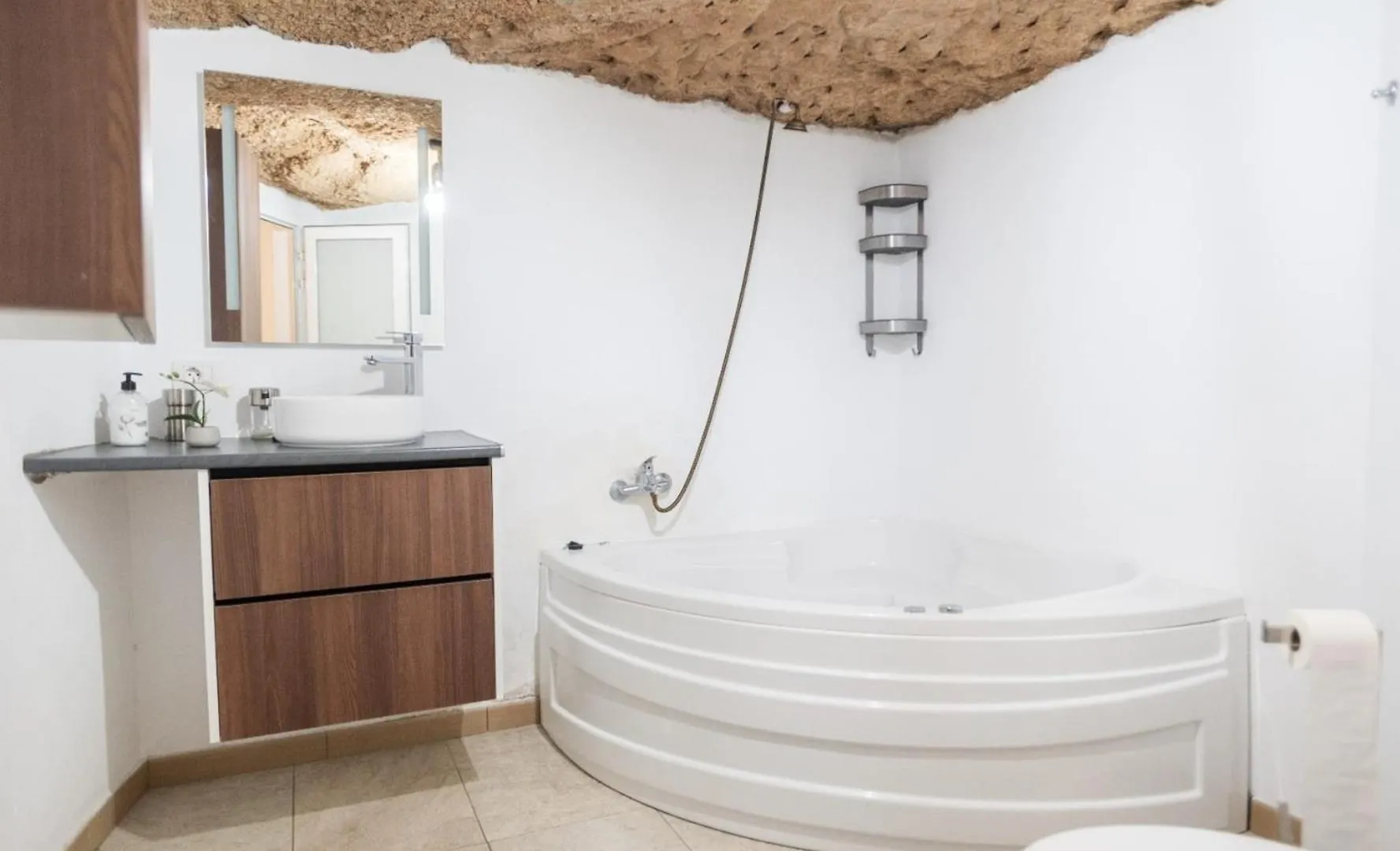 Arico Cave Experience Villa 0*,