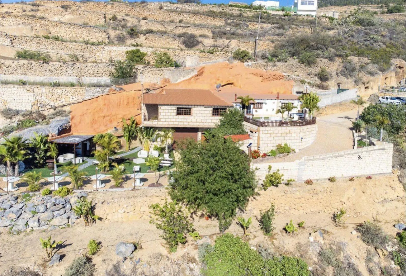 Arico Cave Experience Villa
